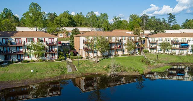 College Park Apartments