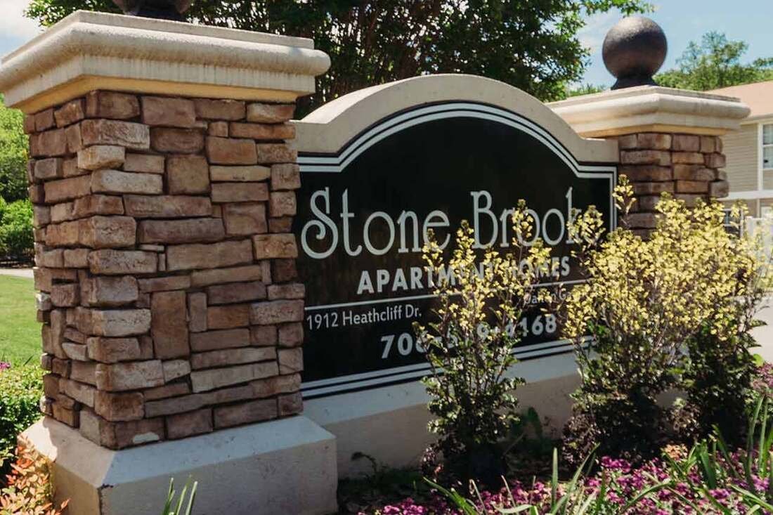 Stone Brooke & Arbordale Apartments